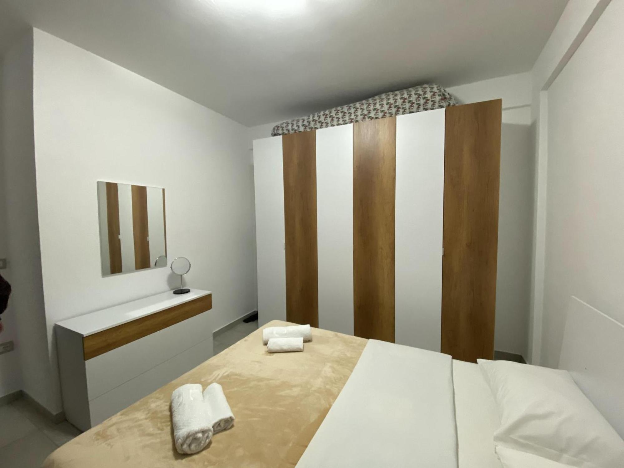 Aquamarine Apartments 1, Vlore Exterior photo