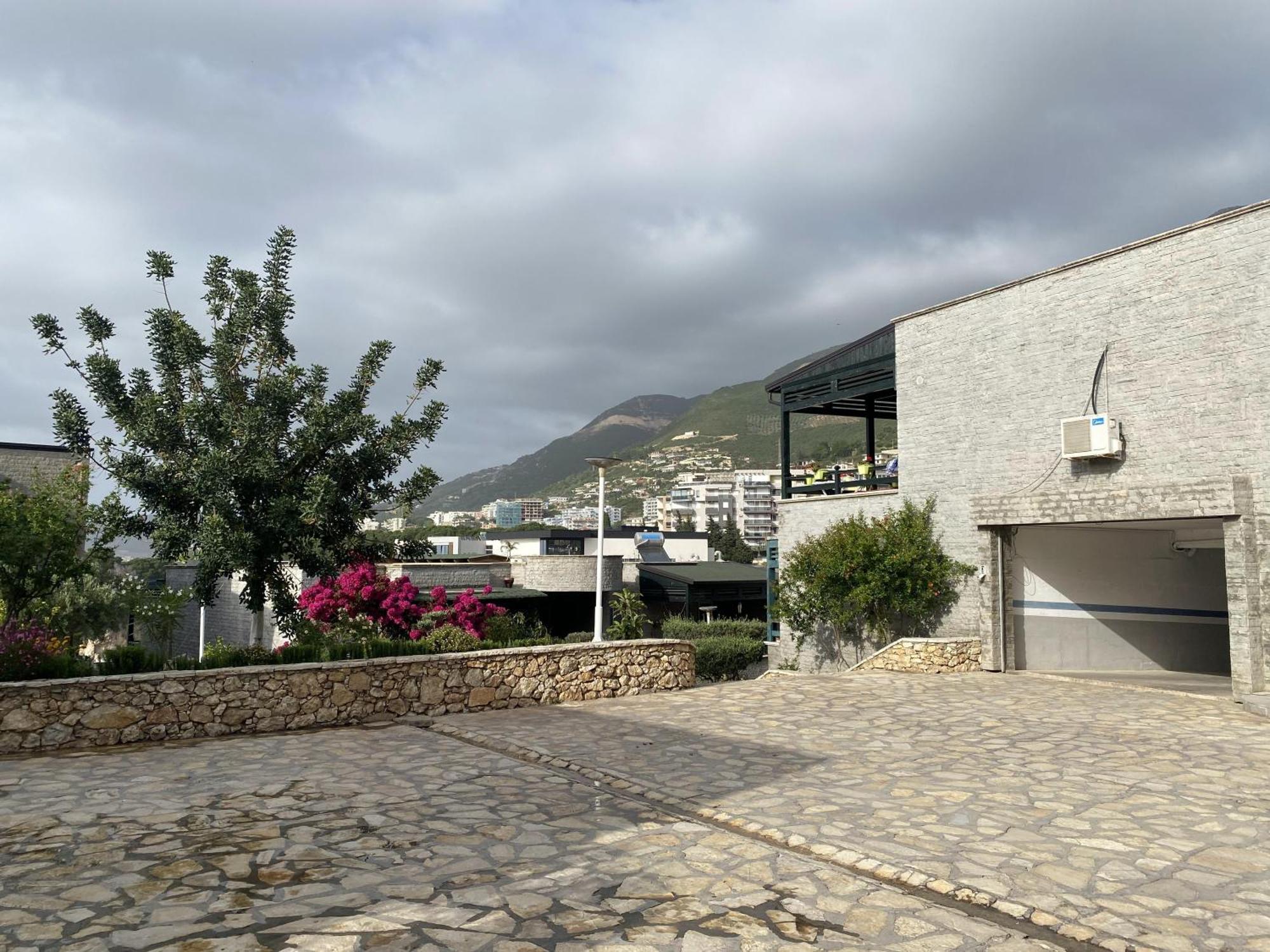 Aquamarine Apartments 1, Vlore Exterior photo